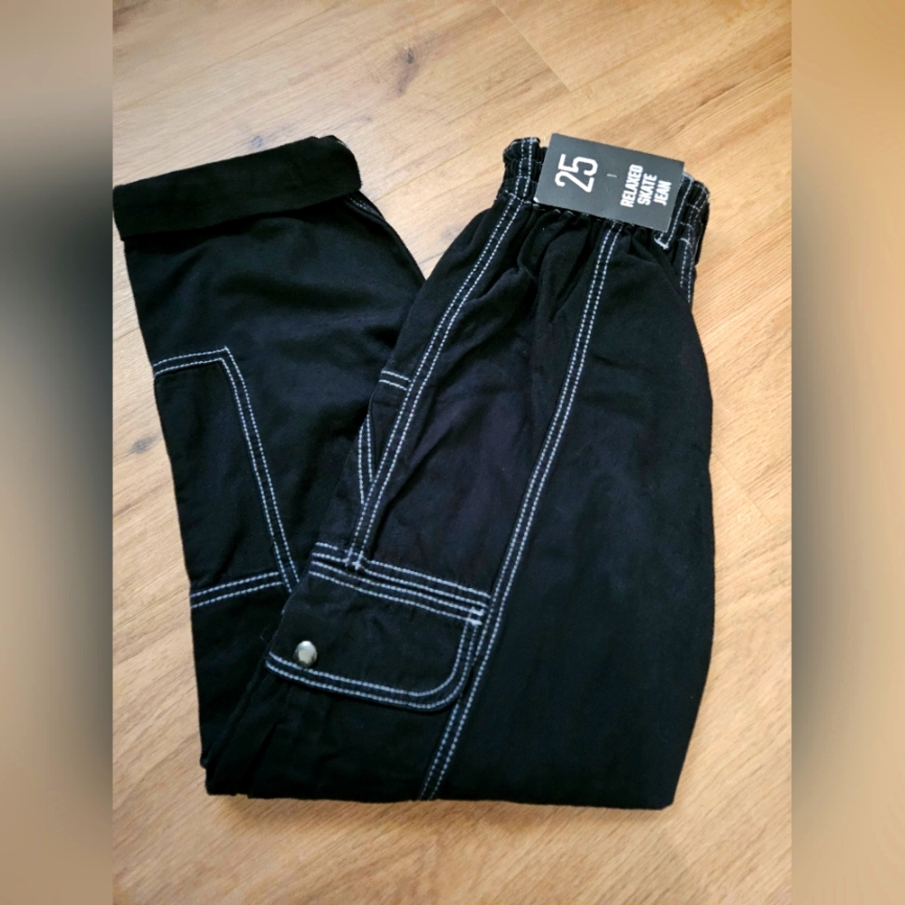 BDG Slouchy Skater Jeans Size 25